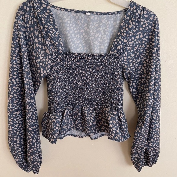 New hot top with beautiful design - Picture 7 of 7